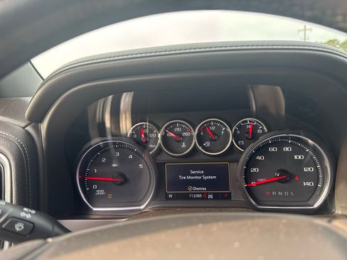 Used 2020 Chevrolet Silverado 2500 LTZ w/ LTZ Texas Edition image 17