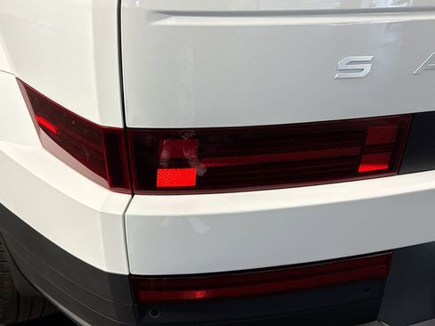 Used 2025 Hyundai Santa Fe SE FWD image 36