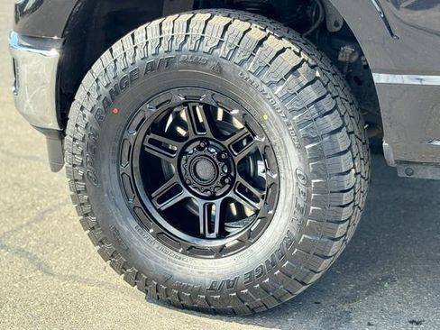 Used 2025 Ford F150 XLT w/ Equipment Group 301A Standard AWD/4WD image 46