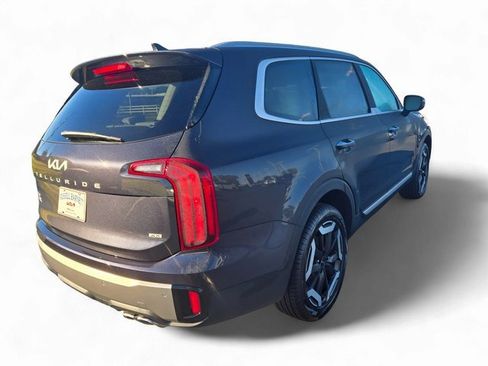 New 2025 Kia Telluride S image 14