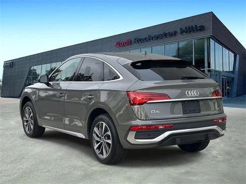 Used 2023 Audi Q5 2.0T Premium Plus w/ Premium Plus Package image 4
