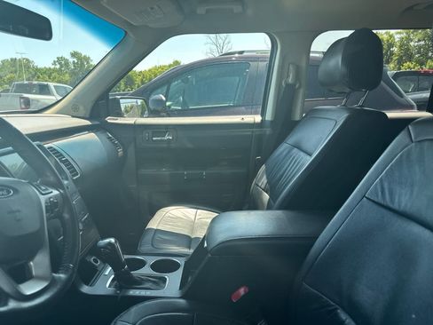Used 2018 Ford Flex SEL w/ Equipment Group 202A AWD/4WD image 30