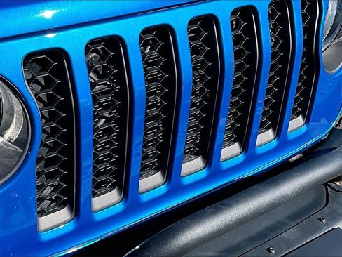 Used 2021 Jeep Gladiator Mojave image 31