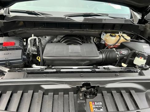 Used 2022 Chevrolet Silverado 1500 RST w/ Z71 Off-Road Package AWD/4WD image 14