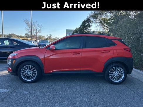Used 2019 Hyundai Kona SEL w/ SEL Tech Package 02 image 3