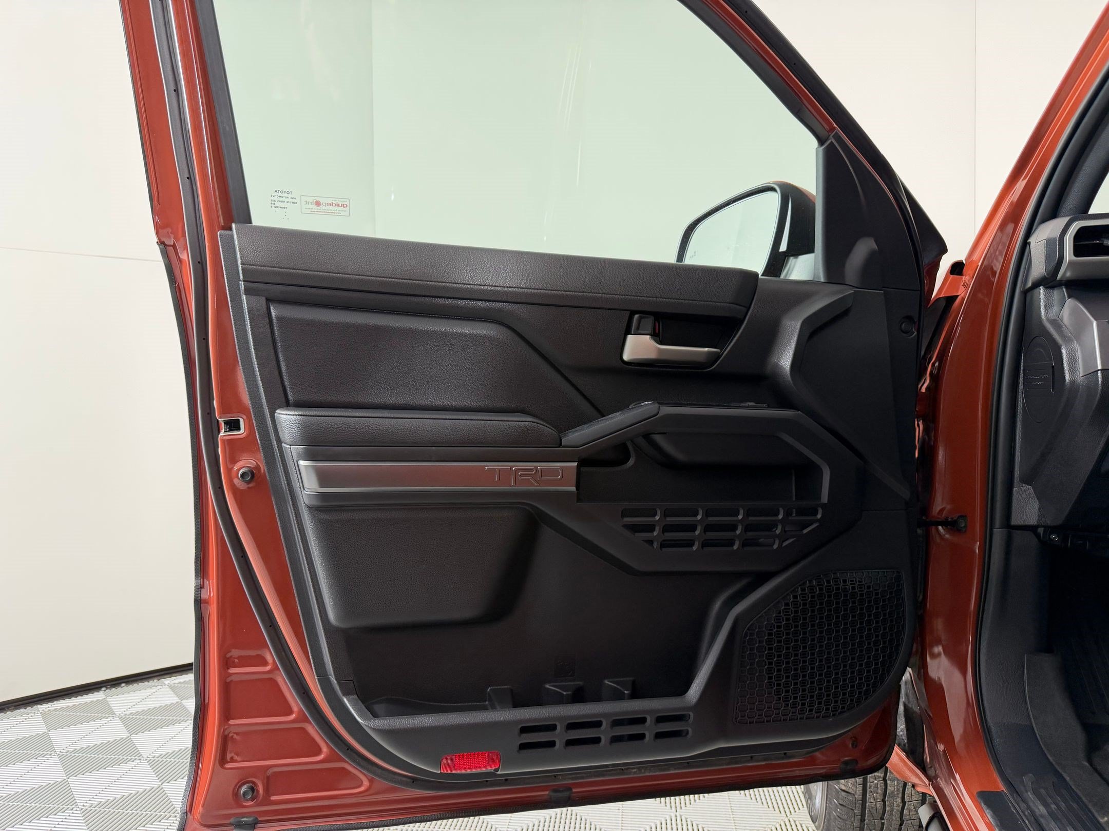 Used 2025 Toyota Tacoma TRD Sport RWD image 13