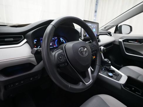 Used 2022 Toyota RAV4 Limited w/ Limited Grade Weather Package AWD/4WD image 8