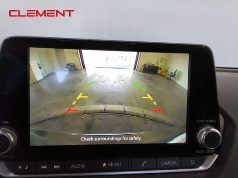 Used 2023 Nissan Sentra SV image 22