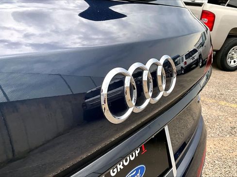 Used 2023 Audi Q7 3.0T Prestige w/ Prestige Package AWD/4WD image 31