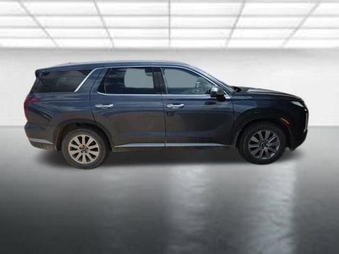 Used 2024 Hyundai Palisade SEL FWD image 2