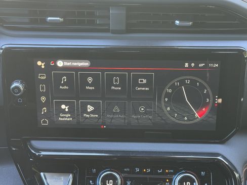 New 2026 GMC Sierra 2500 AT4 w/ AT4 Premium Plus Package image 38