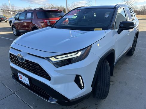 Used 2024 Toyota RAV4 XSE image 3