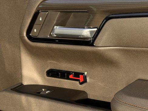 New 2026 GMC Sierra 1500 AT4 w/ AT4 Premium Package image 32