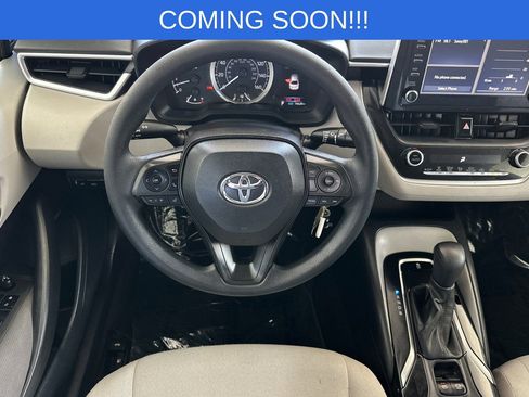 Used 2020 Toyota Corolla LE image 15