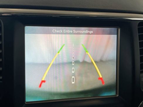 Used 2015 Jeep Grand Cherokee Overland image 17