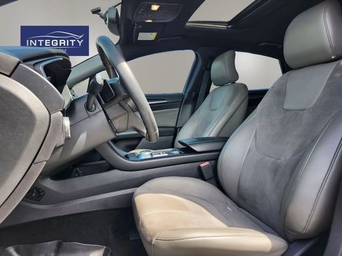 Used 2017 Ford Fusion Sport w/ Equipment Group 401A AWD/4WD image 10