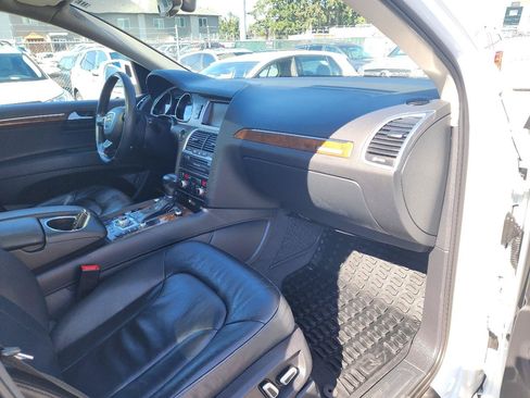 Used 2015 Audi Q7 TDI Premium Plus w/ Premium Plus Package AWD/4WD image 32