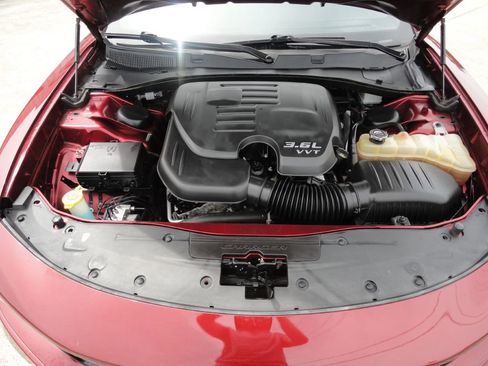 Used 2018 Dodge Charger SXT Plus image 24