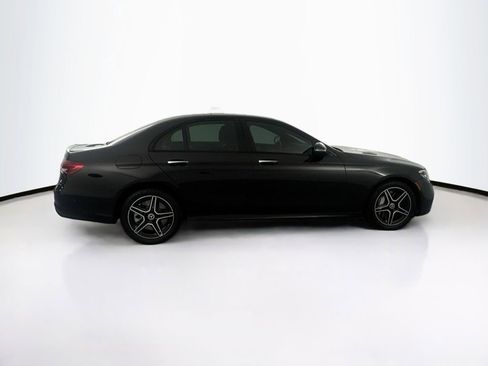 Used 2023 Mercedes-Benz E 450 4MATIC Sedan image 4