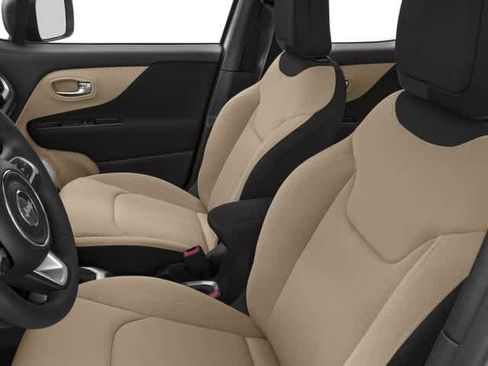 Used 2017 Jeep Renegade Sport w/ Power & Air Group image 12