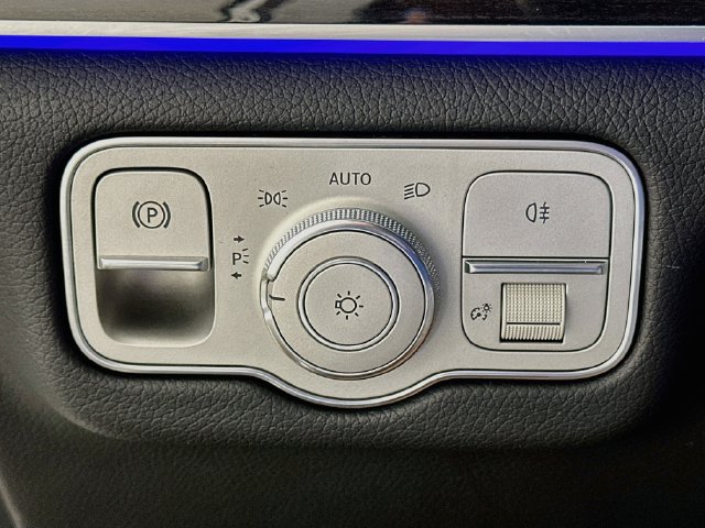 Used 2023 Mercedes-Benz GLE 350 4MATIC image 22