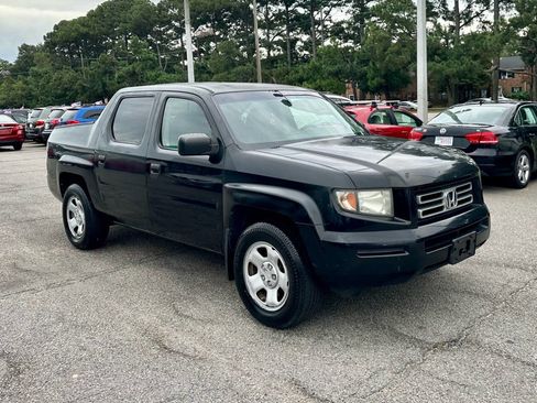 Used 2008 Honda Ridgeline RT image 2