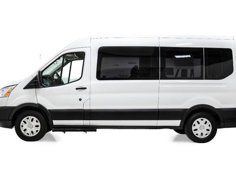 Used 2019 Ford Transit 350 XLT RWD image 6