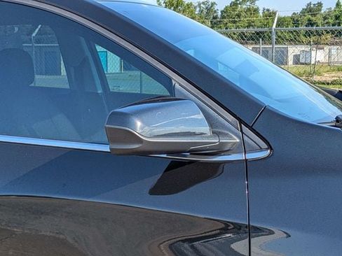 Used 2021 Chevrolet Equinox LT w/ Driver Convenience Package FWD image 10