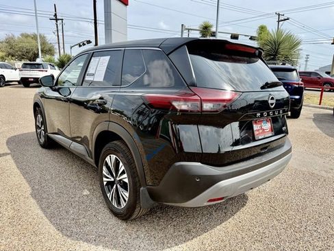 Certified 2023 Nissan Rogue SV image 5