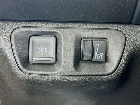 Used 2020 GMC Acadia SLT image 11