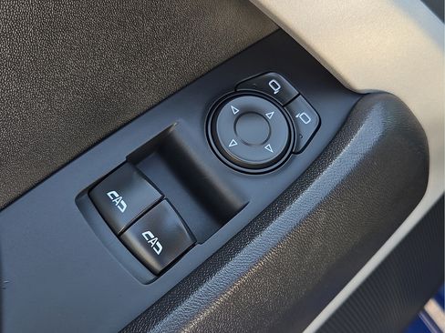 Used 2023 Chevrolet Camaro LS RWD image 14