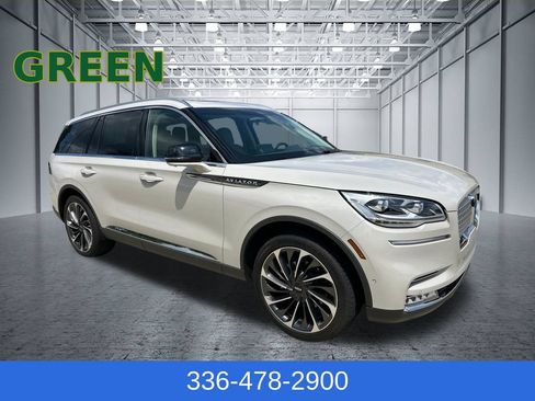 Certified 2023 Lincoln Aviator Reserve w/ Equipment Group 201A AWD/4WD image 10