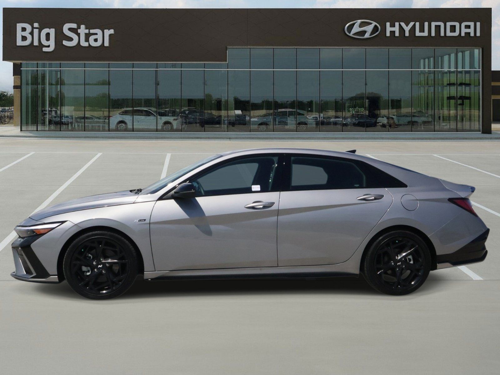 Used 2025 Hyundai Elantra N Line FWD image 2