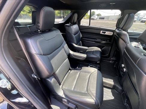 Used 2020 Ford Explorer ST w/ ST Street Pack AWD/4WD image 24