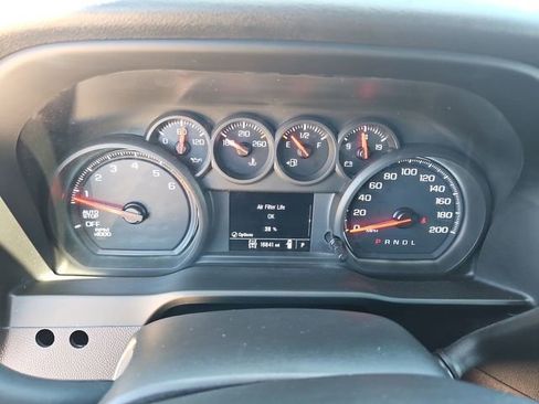 Used 2023 Chevrolet Silverado 1500 W/T w/ WT Value Package AWD/4WD image 12