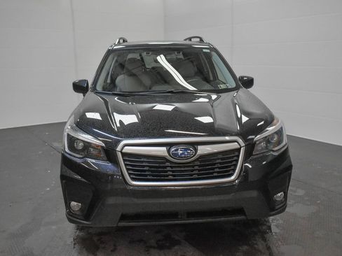 Used 2021 Subaru Forester Premium image 2