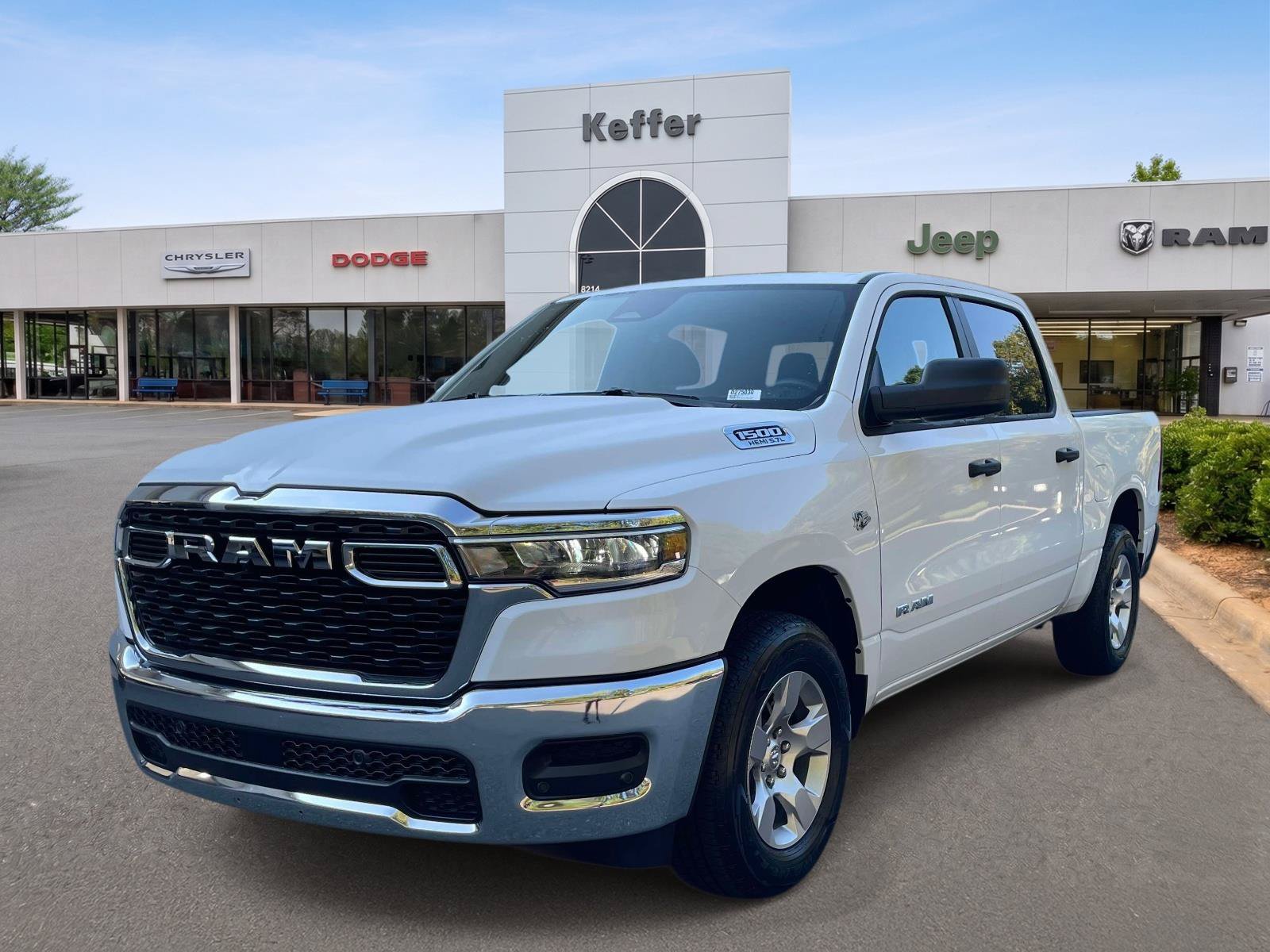 Used 2027 RAM 1500 Tradesman AWD/4WD image 1