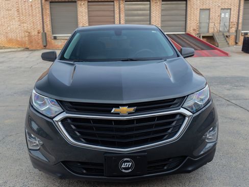 Used 2019 Chevrolet Equinox LS w/ LS Convenience Package image 9