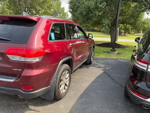 Used 2016 Jeep Grand Cherokee Limited AWD/4WD image 3