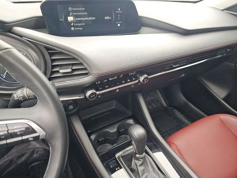 Used 2025 MAZDA MAZDA3 s AWD/4WD image 32