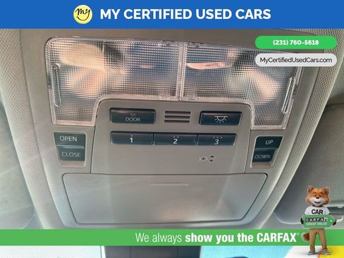 Used 2019 Toyota Highlander XLE image 26