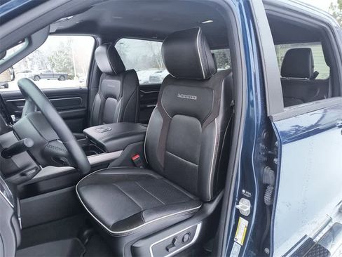 Used 2024 RAM 1500 Laramie image 11
