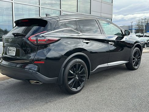 Certified 2024 Nissan Murano SV w/ SV Midnight Edition Package image 8