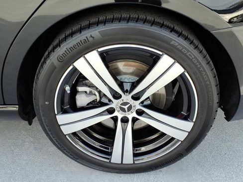 Certified 2025 Mercedes-Benz C 300 Sedan image 24