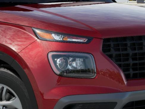 New 2026 Hyundai Venue SE image 9