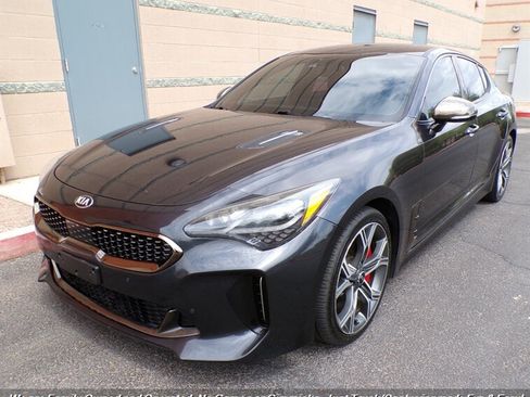 Used 2018 Kia Stinger GT RWD image 3