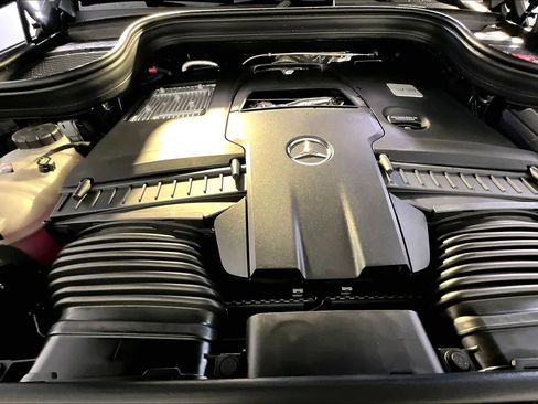 New 2026 Mercedes-Benz GLE 580 4MATIC image 14