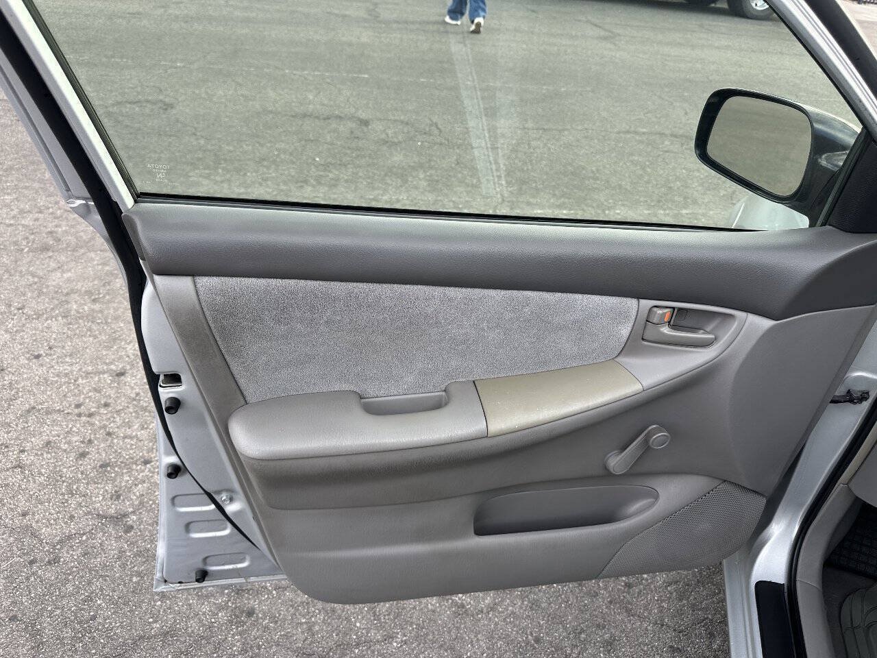 Used 2008 Toyota Corolla CE FWD image 6