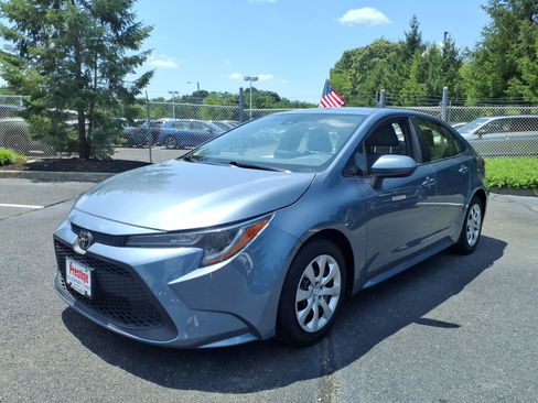 Used 2021 Toyota Corolla LE w/ Carpet Mat Package (TMS) FWD image 5