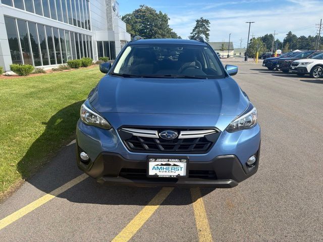 Used 2023 Subaru Crosstrek 2.0i Premium AWD/4WD image 2
